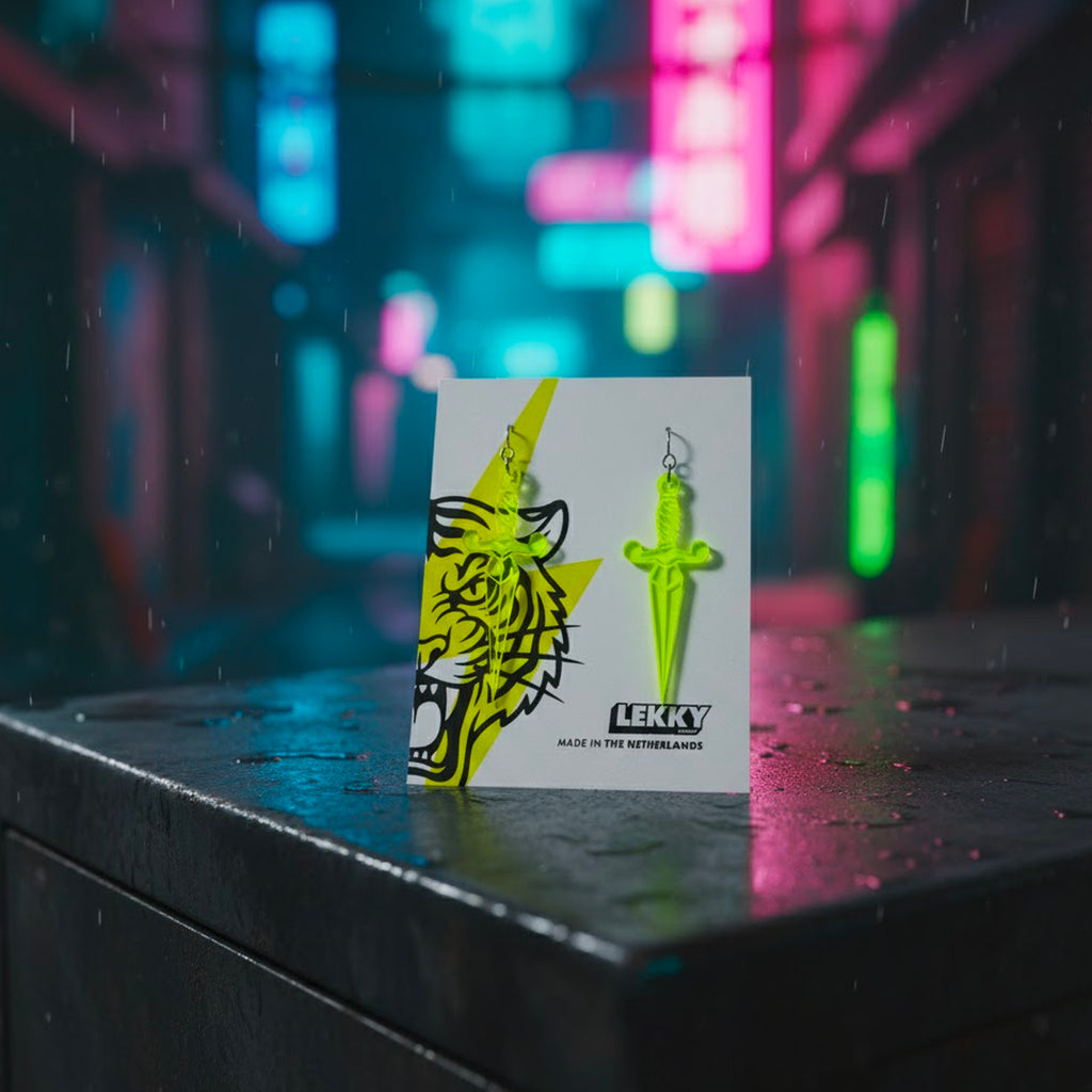 Tattoo Flash Dolk Oorbel