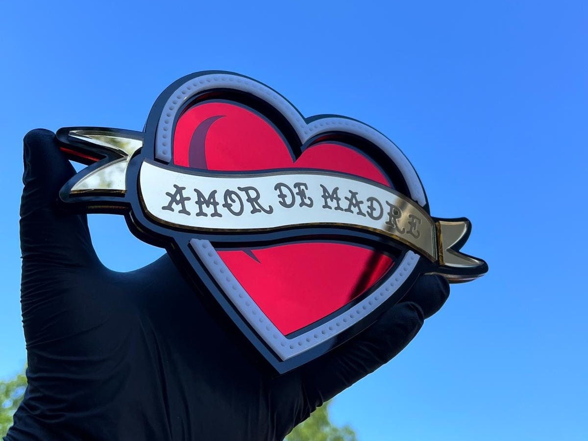 Mirror Heart Tattoo – Old School Wall Art, Unique Acrylic Decor, Retro Home Decor, Handmade Gift, Mother’s Love, Custom Engraving